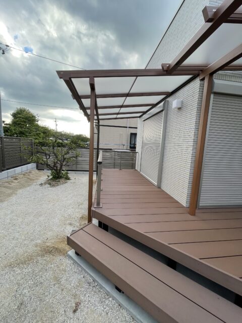 ウッドデッキ　テラスを新設しました